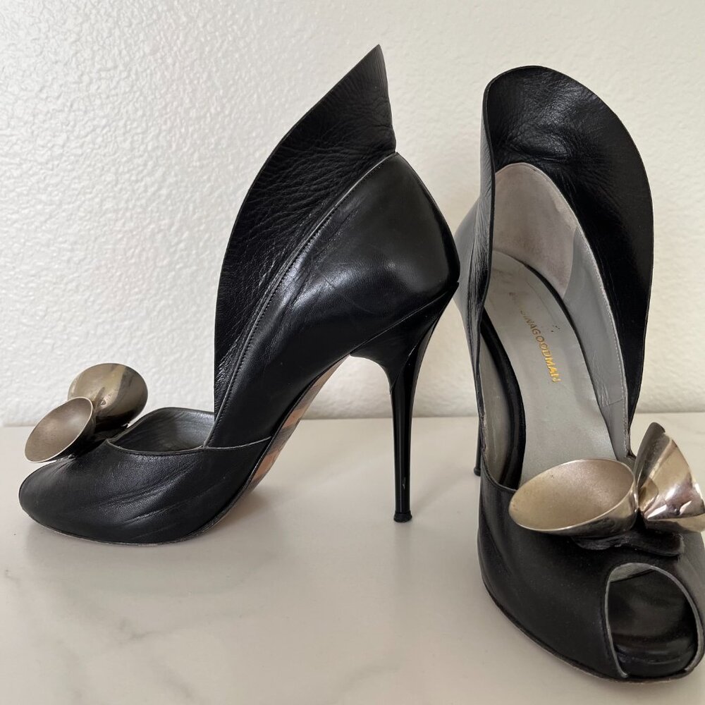 Barbara Goodman Black Peep-toe Heels with silver, cone-shaped embellishments - Picture 6 of 10